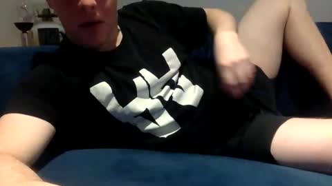 Snapshot of daveb709709709 chatting on March 7, 3:14 am daveb709709709 online show from March 7, 3:14 am
