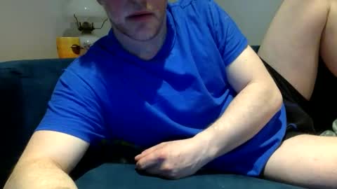 Snapshot of daveb709709709 chatting on April 17, 1:41 am daveb709709709 online show from April 17, 1:41 am