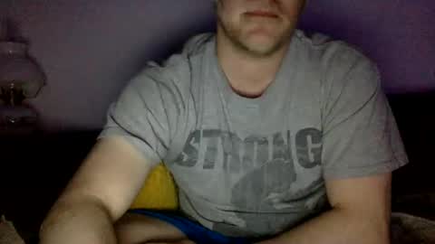 Snapshot of daveb709709709 chatting on May 13, 1:58 am daveb709709709 online show from May 13, 1:58 am
