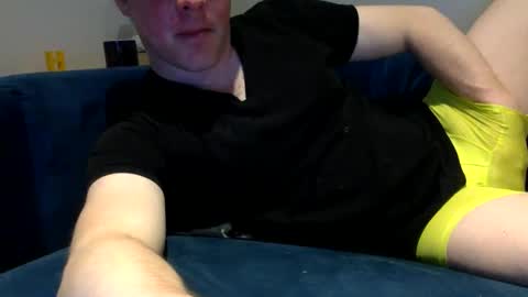Snapshot of daveb709709709 chatting on May 15, 2:40 am daveb709709709 online show from May 15, 2:40 am