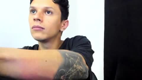 Dave Brown online show from February 6, 1:05 am