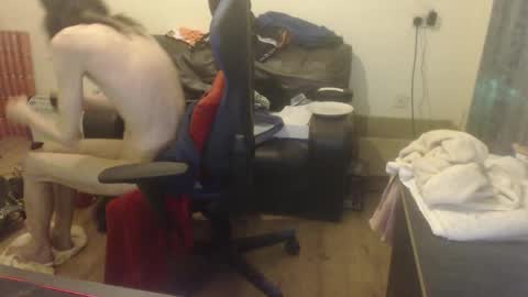 dave online show from October 14, 9:04 pm