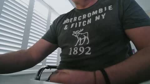 davesu12345 online show from March 3, 7:36 am