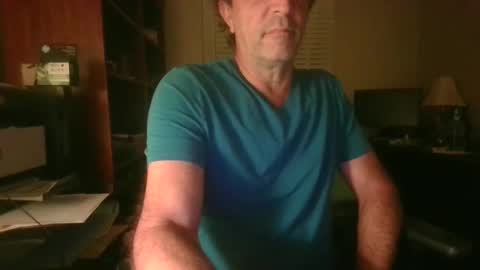 Snapshot of davethebooky chatting on October 15, 5:40 am Dave online show from October 15, 5:40 am