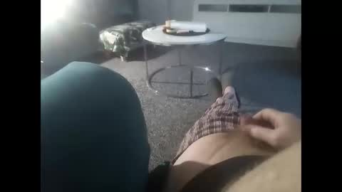 Snapshot of davf76 chatting on January 12, 8:30 am davf76 online show from January 12, 8:30 am