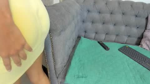 daviana_hill online show from January 18, 11:36 am