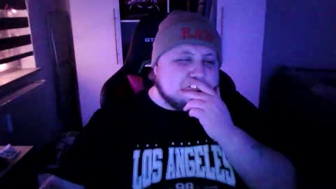 Snapshot of david112893 chatting on January 7, 10:45 pm David online show from January 7, 10:45 pm