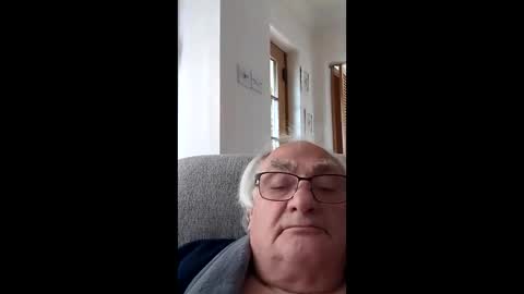 david184452 online show from May 5, 10:45 am