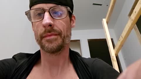 david1982yesyes online show from May 13, 2:53 am