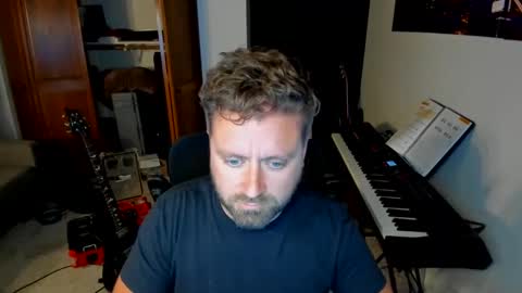 Snapshot of david20884 chatting on September 18, 6:37 am david20884 online show from September 18, 6:37 am