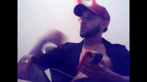 Snapshot of david23vergota chatting on September 15, 11:16 pm david23vergota online show from September 15, 11:16 pm