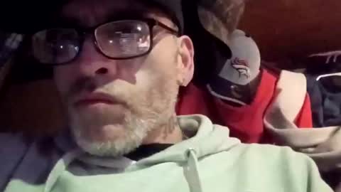 Snapshot of david3031438 chatting on February 22, 9:24 pm David1438 online show from February 22, 9:24 pm