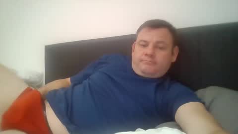 Snapshot of david4129716 chatting on October 7, 8:17 pm DILFnextdoor69 online show from October 7, 8:17 pm
