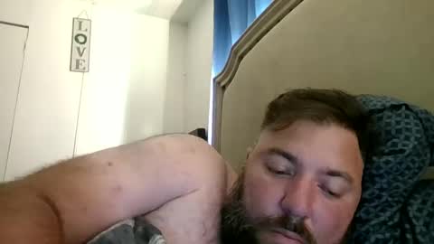 Snapshot of david80118 chatting on October 18, 2:58 am david80118 online show from October 18, 2:58 am