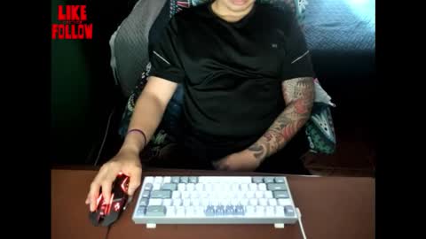 Snapshot of david_2789 chatting on January 18, 2:32 pm David online show from January 18, 2:32 pm