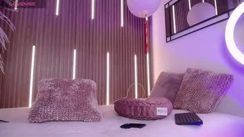 Snapshot of david_banks_ chatting on March 12, 12:22 pm David online show from March 12, 12:22 pm