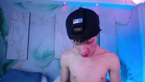 Snapshot of david_banks_ chatting on March 26, 4:34 pm David online show from March 26, 4:34 pm