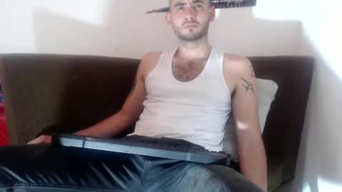 Snapshot of david_hot12 chatting on January 11, 7:27 pm david online show from January 11, 7:27 pm