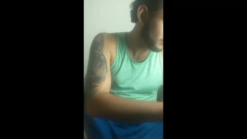 Snapshot of david_hot12 chatting on February 26, 9:47 pm david online show from February 26, 9:47 pm