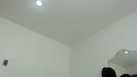 Snapshot of david_hot12 chatting on April 2, 6:00 am david online show from April 2, 6:00 am