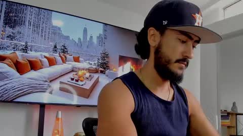 Hey im David that loves to explore and speak their fantasies. Very open talktative and nice. Feel free to chat with me online show from December 30, 3:35 pm