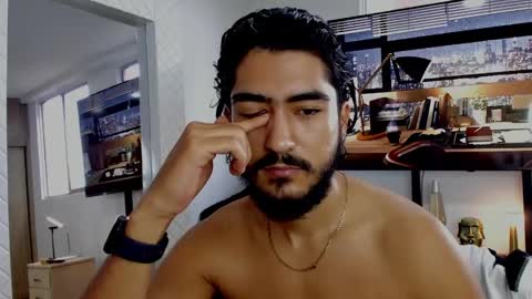 Hey im David that loves to explore and speak their fantasies. Very open talktative and nice. Feel free to chat with me online show from January 14, 12:03 pm