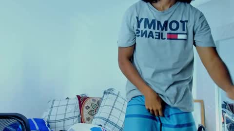 Hey im David that loves to explore and speak their fantasies. Very open talktative and nice. Feel free to chat with me online show from October 7, 12:30 am