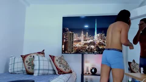 Snapshot of david_johnson372 chatting on February 12, 12:11 pm Hey im David that loves to explore and speak their fantasies. Very open talktative and nice. Feel free to chat with me online show from February 12, 12:11 pm