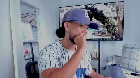 Snapshot of david_johnson372 chatting on March 12, 3:07 pm Hey im David that loves to explore and speak their fantasies. Very open talktative and nice. Feel free to chat with me online show from March 12, 3:07 pm