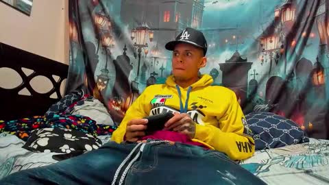 David online show from November 9, 11:47 pm