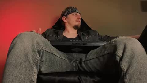 Vincente online show from February 4, 4:02 pm