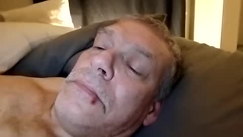 Snapshot of david_stone1969 chatting on February 14, 2:33 pm david_stone1969 online show from February 14, 2:33 pm