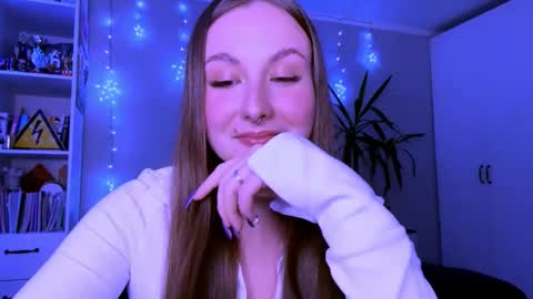 Sally online show from March 10, 5:29 pm