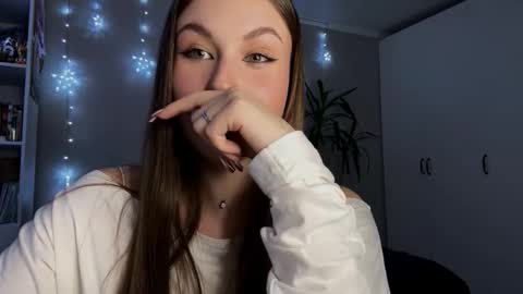 Sally online show from March 26, 3:17 pm