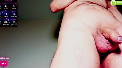 Snapshot of davidcarrollx chatting on December 13, 2:10 am DavidCarroll online show from December 13, 2:10 am