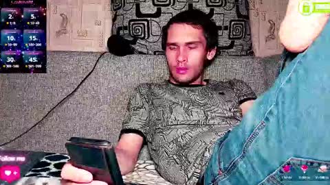 Snapshot of davidcarrollx chatting on October 8, 6:05 pm DavidCarroll online show from October 8, 6:05 pm