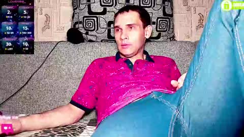 Snapshot of davidcarrollx chatting on April 12, 8:25 pm DavidCarroll online show from April 12, 8:25 pm