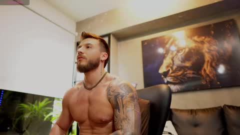 Snapshot of davidd_blake chatting on October 13, 5:07 am David Blakee online show from October 13, 5:07 am