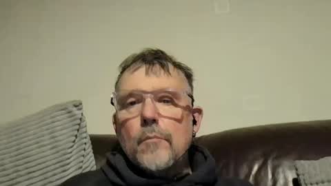 davidjmarshall46 online show from February 9, 12:25 am