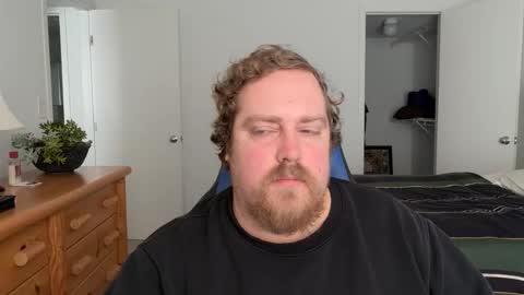 Snapshot of davidmdrake chatting on March 10, 8:47 pm davidmdrake online show from March 10, 8:47 pm