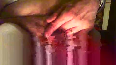 Snapshot of davidneedmore chatting on January 2, 5:39 pm davidneedmore online show from January 2, 5:39 pm