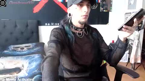 Snapshot of davidroses420 chatting on October 8, 8:17 pm online show from October 8, 8:17 pm