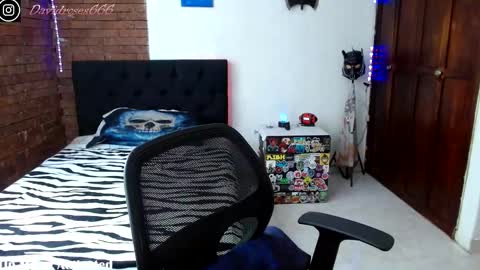 Snapshot of davidroses420 chatting on November 21, 6:39 pm online show from November 21, 6:39 pm