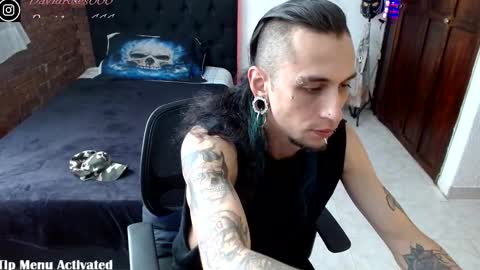 Snapshot of davidroses420 chatting on November 23, 5:35 pm online show from November 23, 5:35 pm