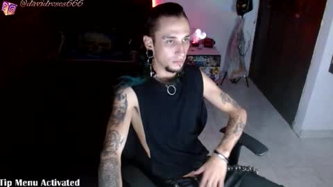 Snapshot of davidroses420 chatting on January 7, 11:51 pm online show from January 7, 11:51 pm