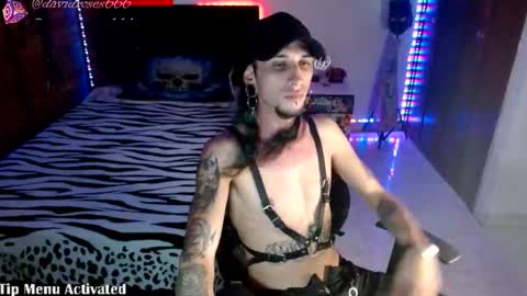 Snapshot of davidroses420 chatting on January 14, 1:44 am online show from January 14, 1:44 am