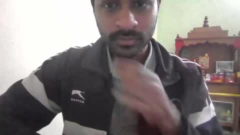 Snapshot of davidvishu975 chatting on February 13, 12:34 pm Dude97 online show from February 13, 12:34 pm