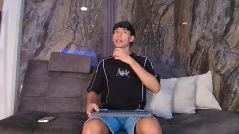 David online show from March 16, 8:13 pm