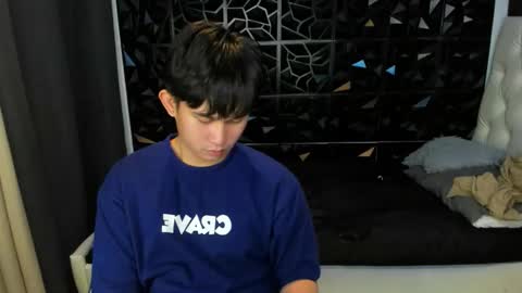 Snapshot of davincihugecock chatting on March 21, 4:43 pm daniel online show from March 21, 4:43 pm