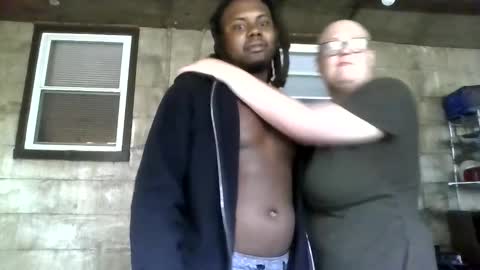davinoingram2222 online show from May 22, 9:53 pm